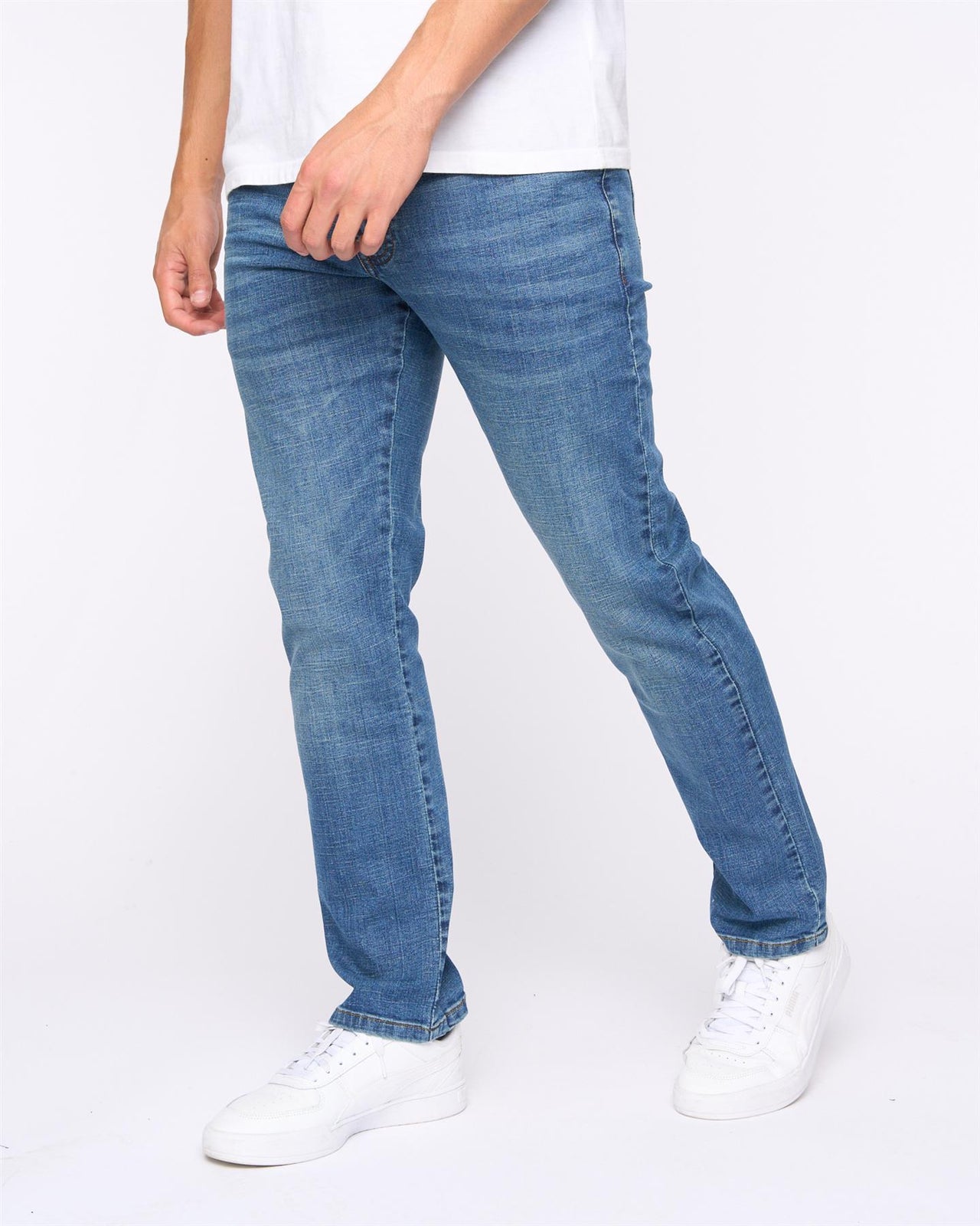 Newbury Straight Fit Jeans Mid Wash